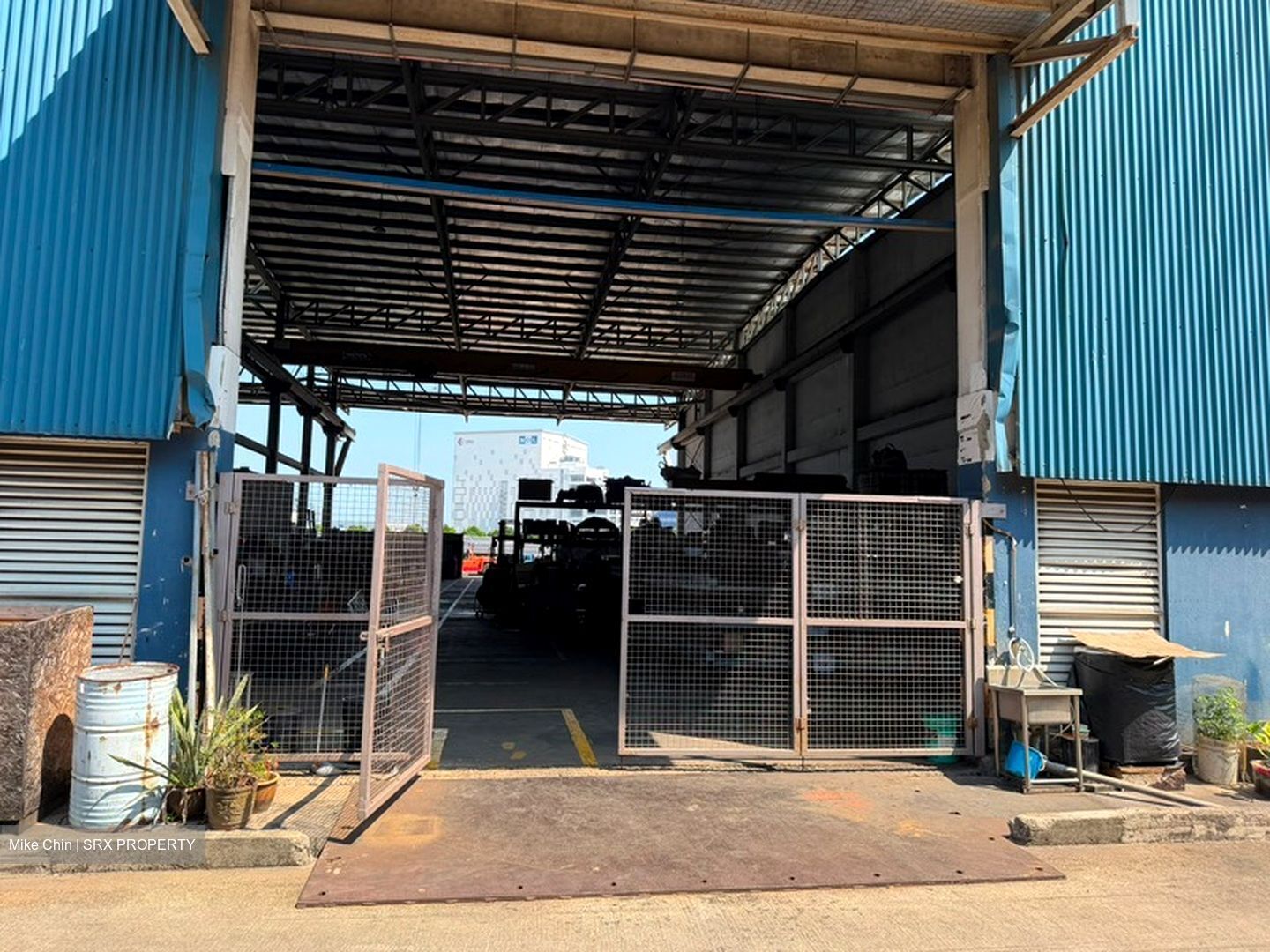Jalan Terusan (D22), Factory #606117261